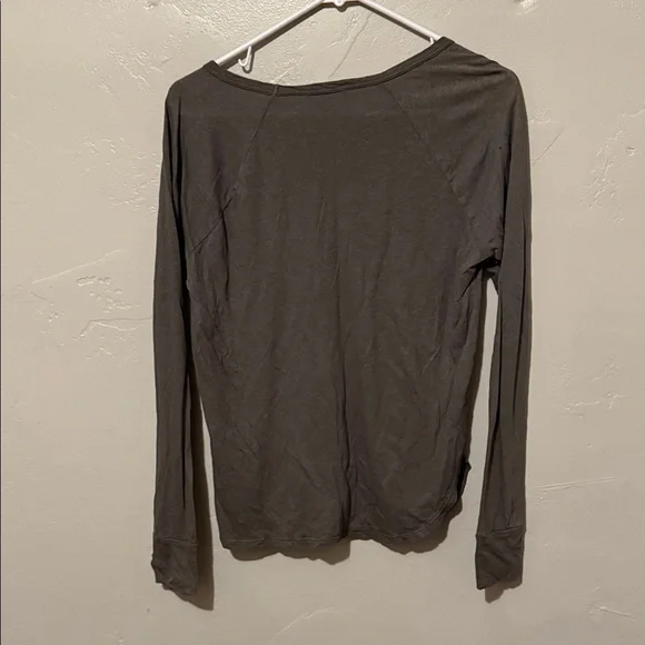 Standard James Perse Dark Gray Linen Long Sleeve Pocket Tee - Picture 8 of 9